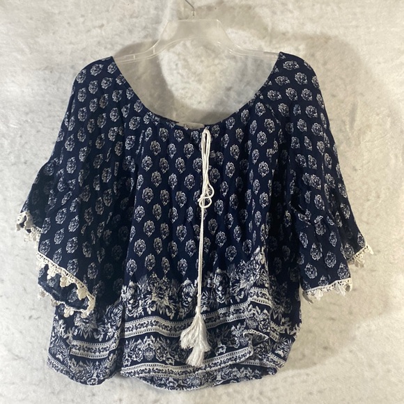 Diva Navy Blue & White Floral Print Crop Top - Picture 1 of 12